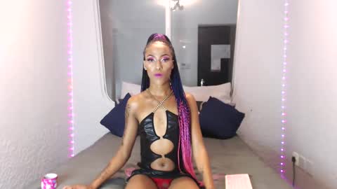 Kylie online show from March 2025 10:59:01 PM