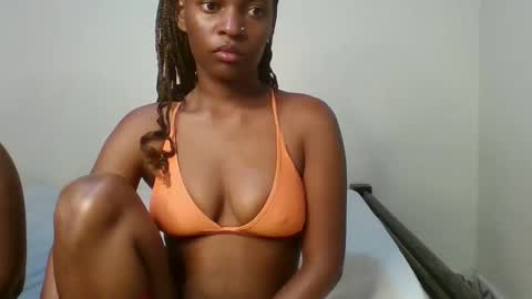 sassybrown25 online show from January 2026 10:54:02 AM