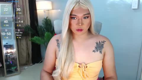 Snapshot of sassyffyra69 chatting on December 2024 02:41:02 AM MARIO LABO online show from December 2024 02:41:02 AM