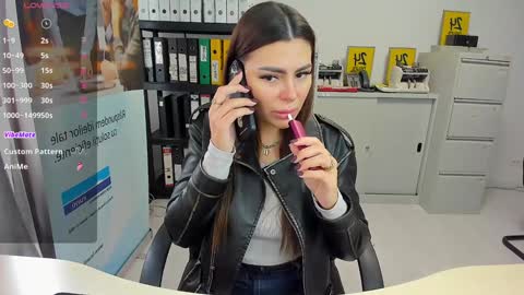 sassytiff online show from March 2025 11:44:02 AM