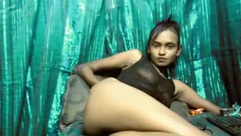 sassyxindian online show from April 2026 10:18:01 PM