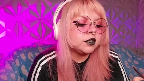 Gina George online show from April 2026 12:53:01 AM