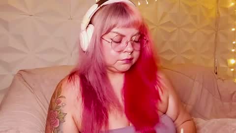 Gina George online show from July 2026 11:40:01 PM