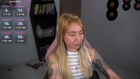 I AM JENN  online show from September 2025 03:19:02 AM