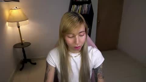 I AM JENN  online show from March 2026 11:22:02 PM