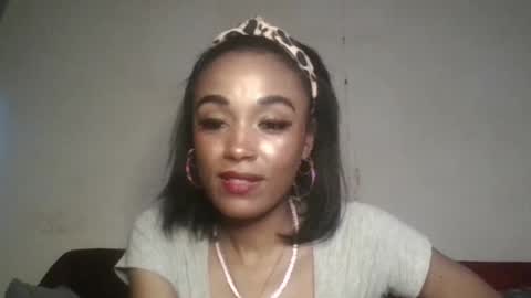 Snapshot of saucy_shanice chatting on June 2026 08:36:01 PM Shaniiice online show from June 2026 08:36:01 PM