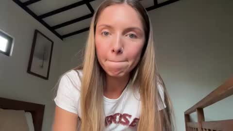 Nana online show from April 2026 09:54:01 AM