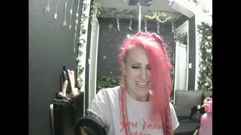 SaucySky online show from January 2026 12:37:01 AM