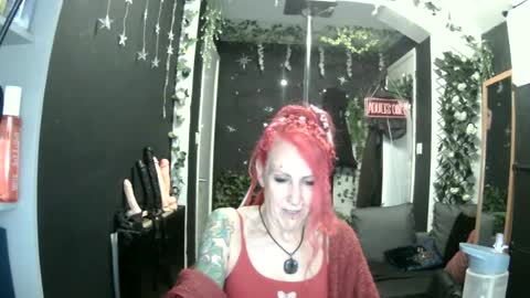 Snapshot of saucysky chatting on June 2026 07:11:01 AM SaucySky online show from June 2026 07:11:01 AM