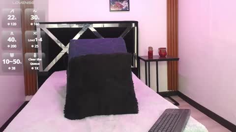 ANGELICA online show from November 2025 04:32:02 AM