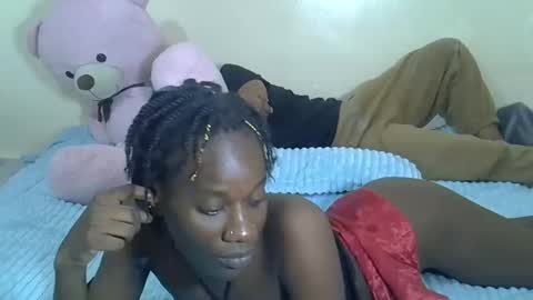 Snapshot of savagetongu3e chatting on October 2025 04:04:02 PM savagetonguee online show from October 2025 04:04:02 PM