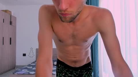 Snapshot of savak_hottie chatting on May 2026 08:31:01 AM Savak Laakem online show from May 2026 08:31:01 AM