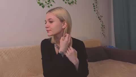 savannahshor online show from November 2025 07:07:02 PM