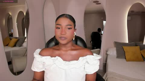 S a v a n n a h  online show from April 2026 01:16:01 PM