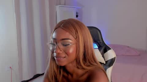 Snapshot of savannahwildee chatting on December 2024 11:46:02 PM Savannahwildee online show from December 2024 11:46:02 PM