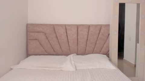 Snapshot of savannahwildee chatting on February 2026 01:48:02 PM Savannahwildee online show from February 2026 01:48:02 PM