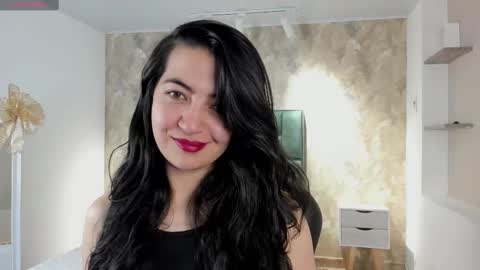 Saya Amaretto  online show from November 2025 06:57:02 PM