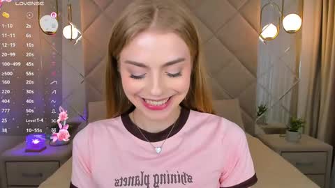 Snapshot of sayl0r_moon chatting on March 2025 12:31:01 AM Kira GMT 7 Mon Thu-Sun 0800am-0200pm online show from March 2025 12:31:01 AM