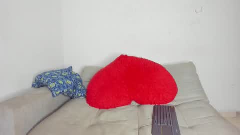 scar y sebas online show from February 2026 12:47:02 AM