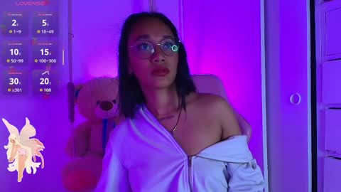 Snapshot of scarleett_ebony chatting on May 2026 07:55:02 PM scarleett_ebony online show from May 2026 07:55:02 PM