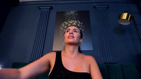 Scarlet Edwars online show from February 2025 10:26:01 PM