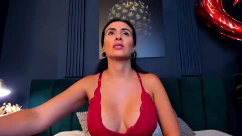 Scarlet Edwars online show from February 2025 10:14:02 PM