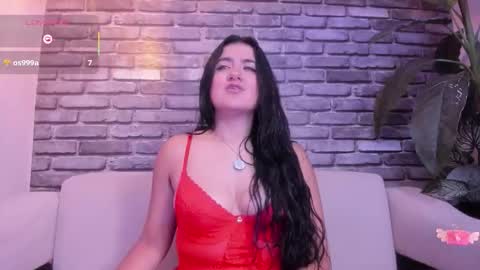 Andrea online show from September 2025 01:56:01 PM