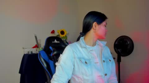 scarlet taylor kennedy online show from February 2026 06:26:01 PM