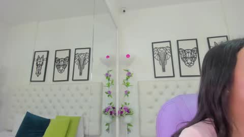 Isa online show from December 2024 10:58:01 AM