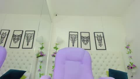 Isa online show from February 2025 02:02:01 PM