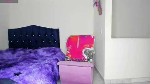 scarlet_tommy online show from January 2025 09:42:02 PM