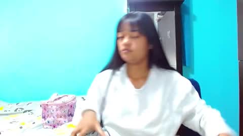 ScarletandRyan28 online show from January 2025 12:30:01 PM