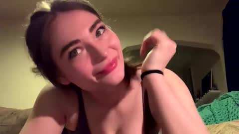 scarletbean online show from March 2026 01:26:02 PM