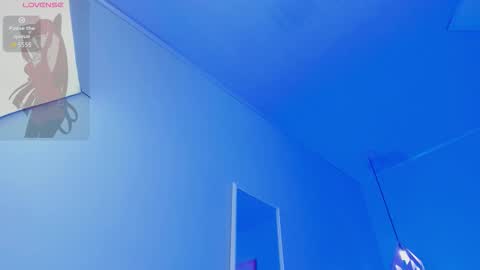 Scarlet  online show from March 2026 02:07:02 AM