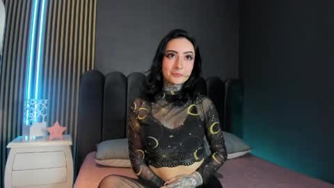 Snapshot of scarleth_fg_ chatting on April 2026 11:17:02 PM Scarleth online show from April 2026 11:17:02 PM