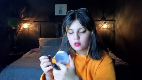 SCARLETH online show from September 2025 02:22:02 AM