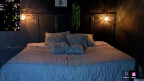 SCARLETH online show from September 2025 01:30:01 AM