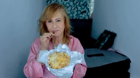 S C A R L E T online show from December 2024 03:25:02 PM