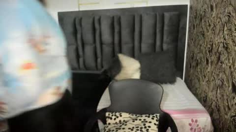 S C A R L E T online show from October 2025 11:55:02 AM