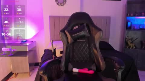 Scarlett online show from December 2025 06:04:02 PM