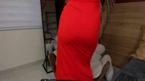 Scarlett  online show from April 2026 08:15:02 PM