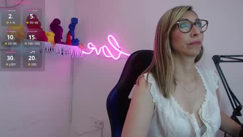 Scarlett online show from November 2025 11:38:02 AM