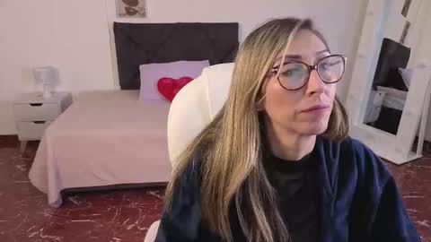 Snapshot of scarlett_079 chatting on March 2026 11:48:02 AM Scarlett online show from March 2026 11:48:02 AM