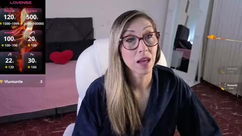 Snapshot of scarlett_079 chatting on May 2026 11:48:02 AM Scarlett online show from May 2026 11:48:02 AM