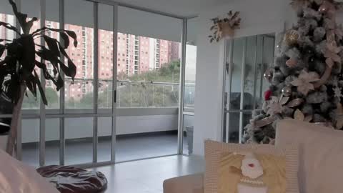 juli online show from January 2025 10:35:01 PM