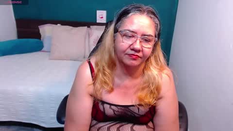 Snapshot of scarlett_duboi1 chatting on February 2025 02:09:02 AM Scarlett online show from February 2025 02:09:02 AM