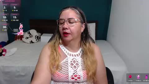 Snapshot of scarlett_duboi1 chatting on October 2025 07:46:02 PM Scarlett online show from October 2025 07:46:02 PM