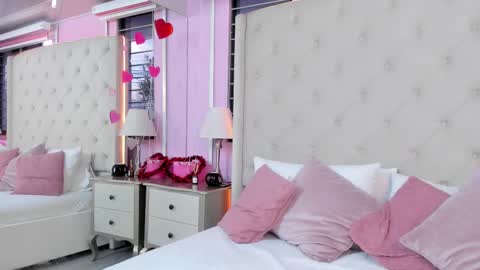 Snapshot of scarlett_leblanc_ chatting on February 2026 12:13:02 PM scarlett_leblanc_ online show from February 2026 12:13:02 PM