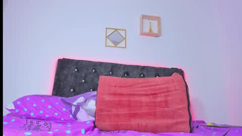 Scarlett  online show from October 2025 03:36:01 AM