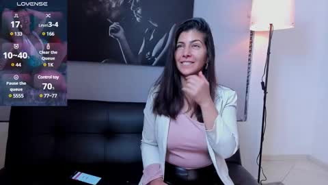 Snapshot of scarlett_moore_ chatting on December 2024 02:49:02 PM Scarlett online show from December 2024 02:49:02 PM